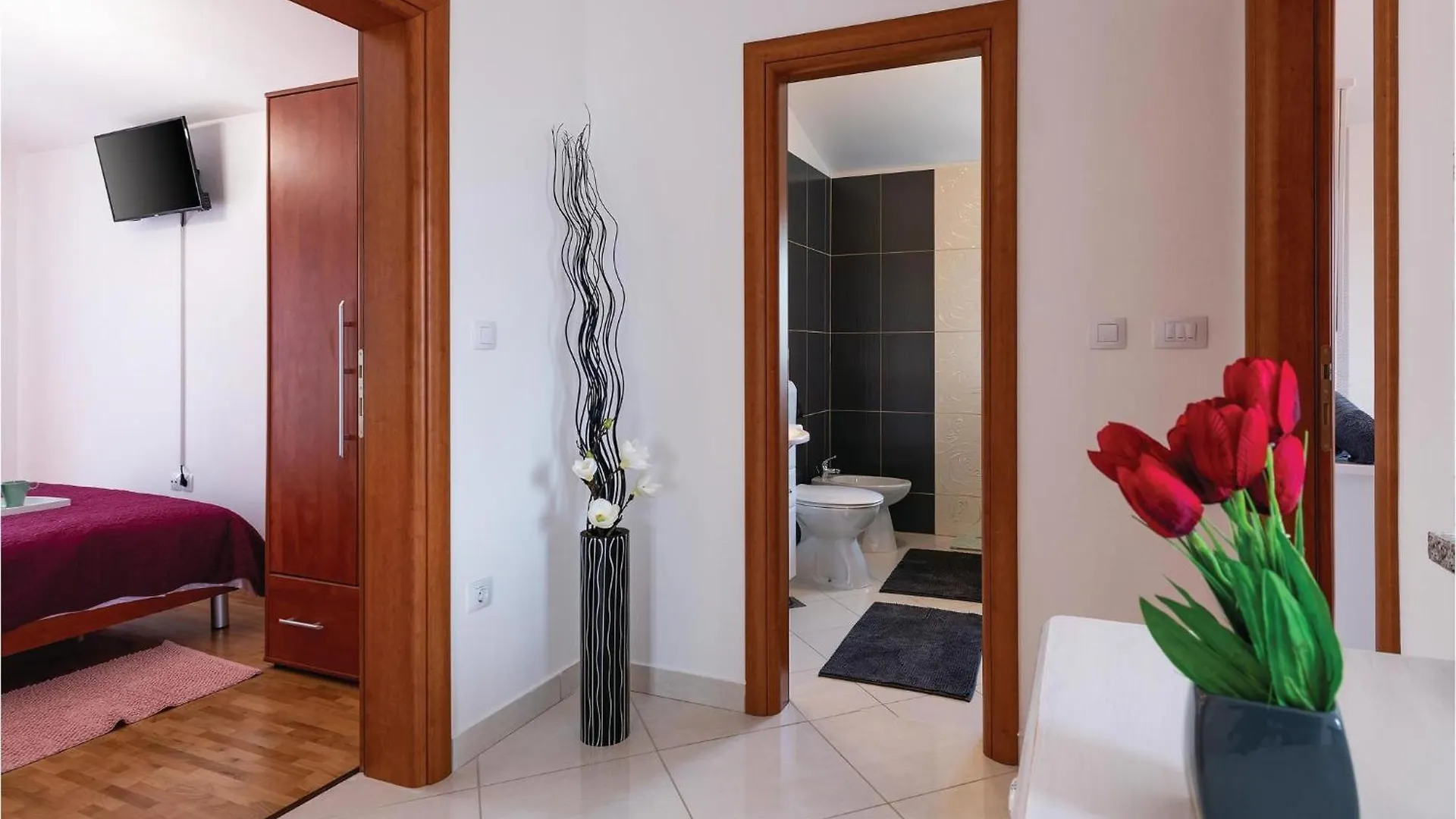 Cozy Home In Krvavici With Jacuzzi Sarići 0*,  Kroatien